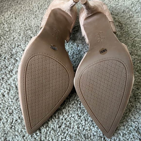 COPY - Jessica Simpson Suede Taupe Heels - W8.5/EU38.5 - Picture 4 of 6